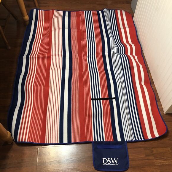 DSW Other - DSW‎ Blanket Red White Blue Stripes Beach Picnic Throw Yoga Mat C